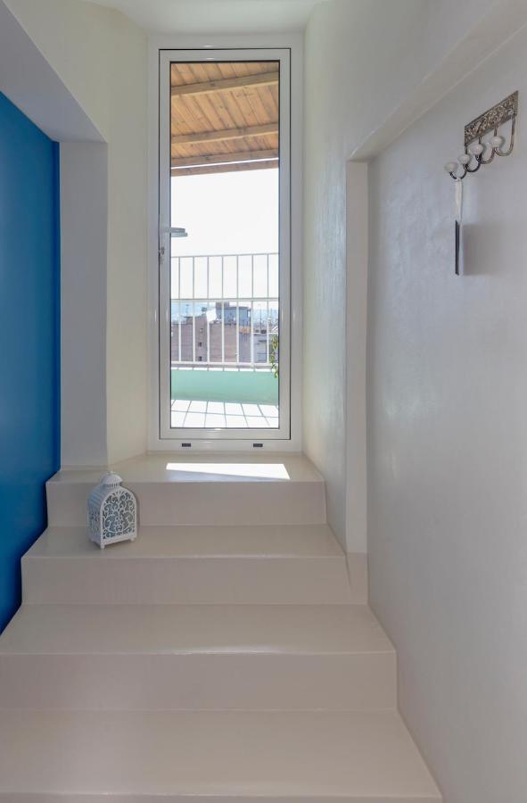 Blue And White Apartment Vipgreece أثينا المظهر الخارجي الصورة
