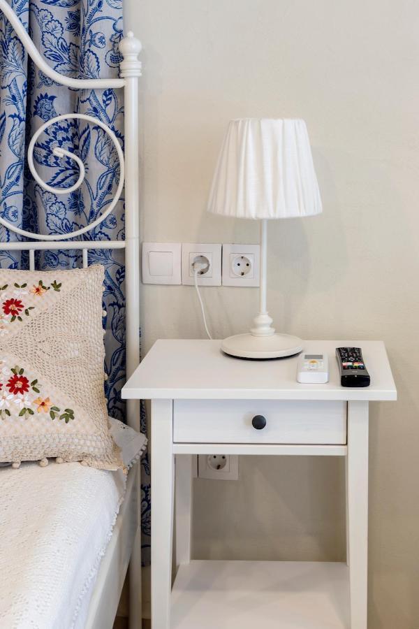 Blue And White Apartment Vipgreece أثينا المظهر الخارجي الصورة