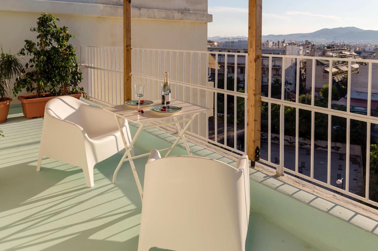 Blue And White Apartment Vipgreece أثينا المظهر الخارجي الصورة